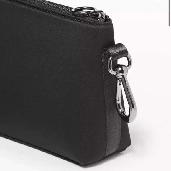 LULULEMON Off The Mat Pouch Neoprene - Picture 4 of 12